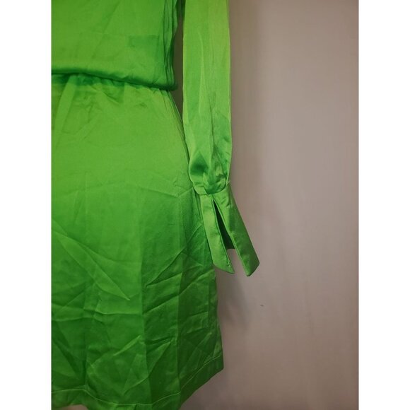 Pre-Loved Green Shein Polyester Padded Shoulder Button Dress Size Small - Picture 3 of 11